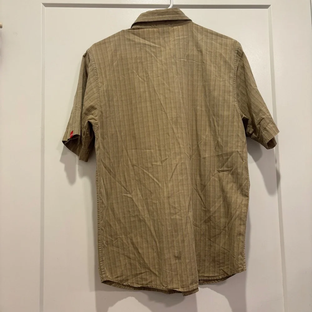 The North Face Mens Small Tan Yellow Plaid Short Sleeve Button Down Shirt Hiking